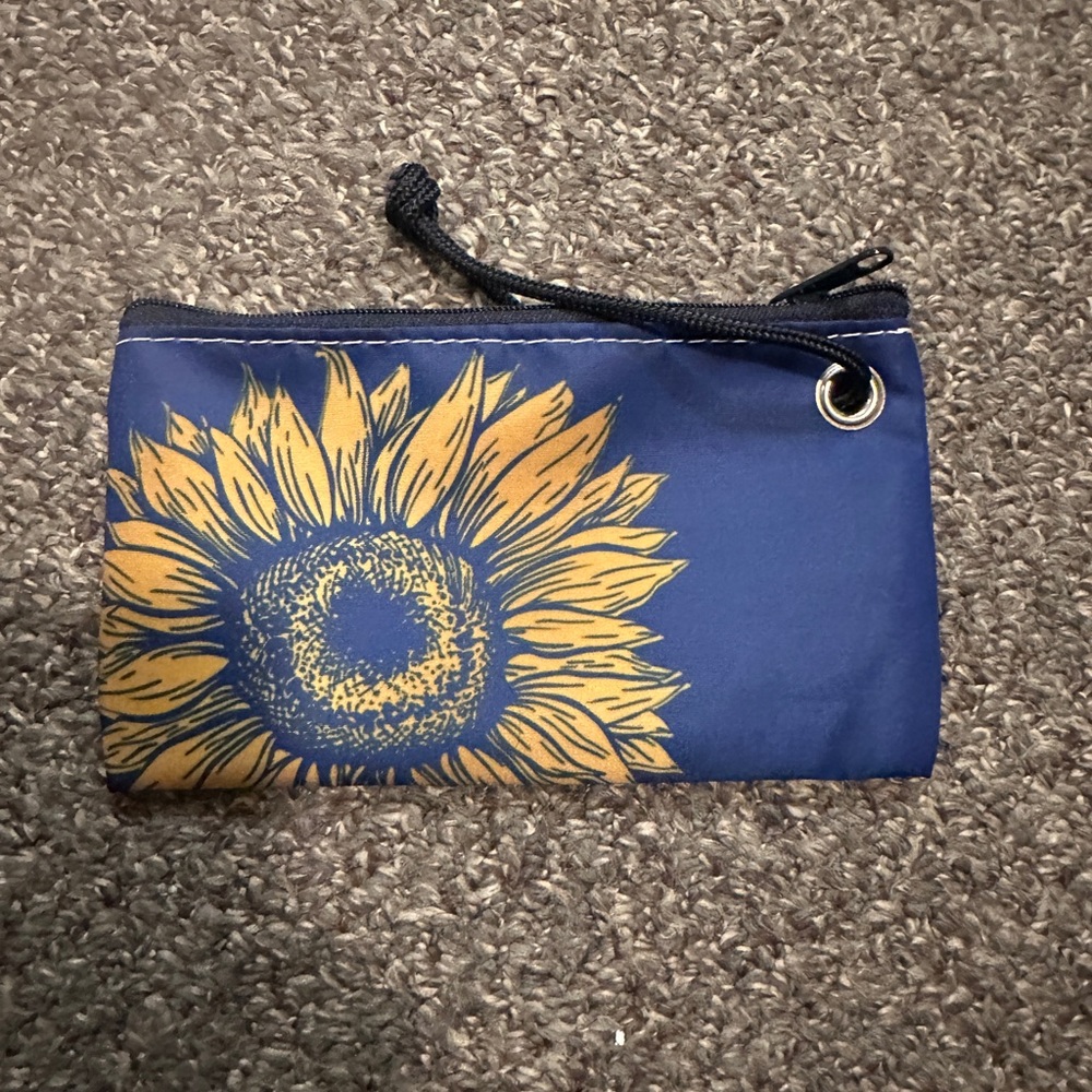 NWT Sea Bags of Maine Blue & Yellow Sunflower Wristlet Pouch.